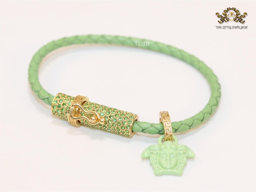 Medusa pastel green sleek bracelet