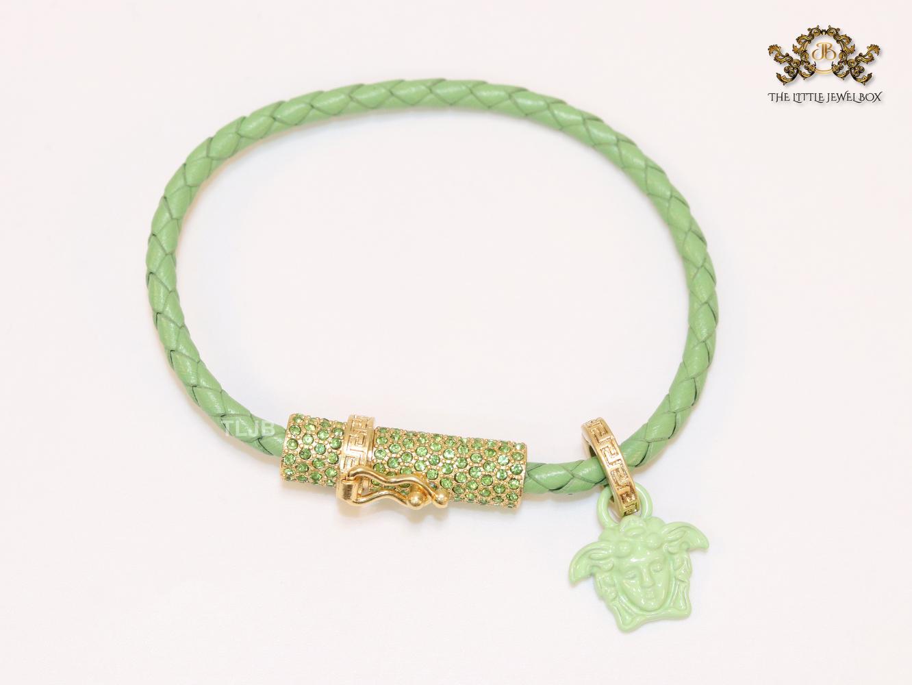 Medusa pastel green sleek bracelet