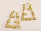 Alphabet F gold fancy hoops