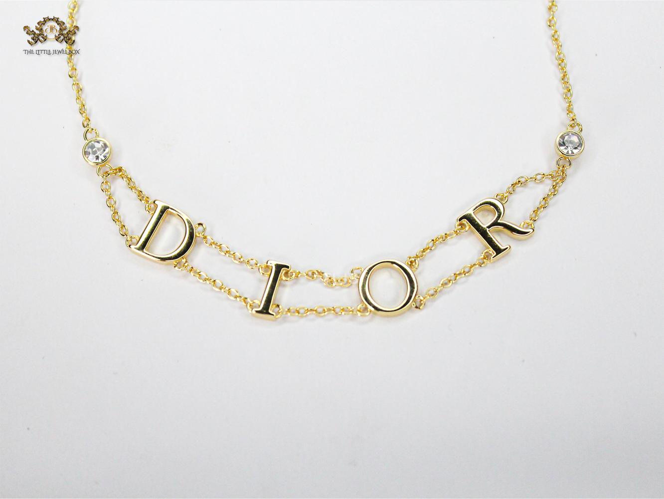 Alphabet D gold choker chain