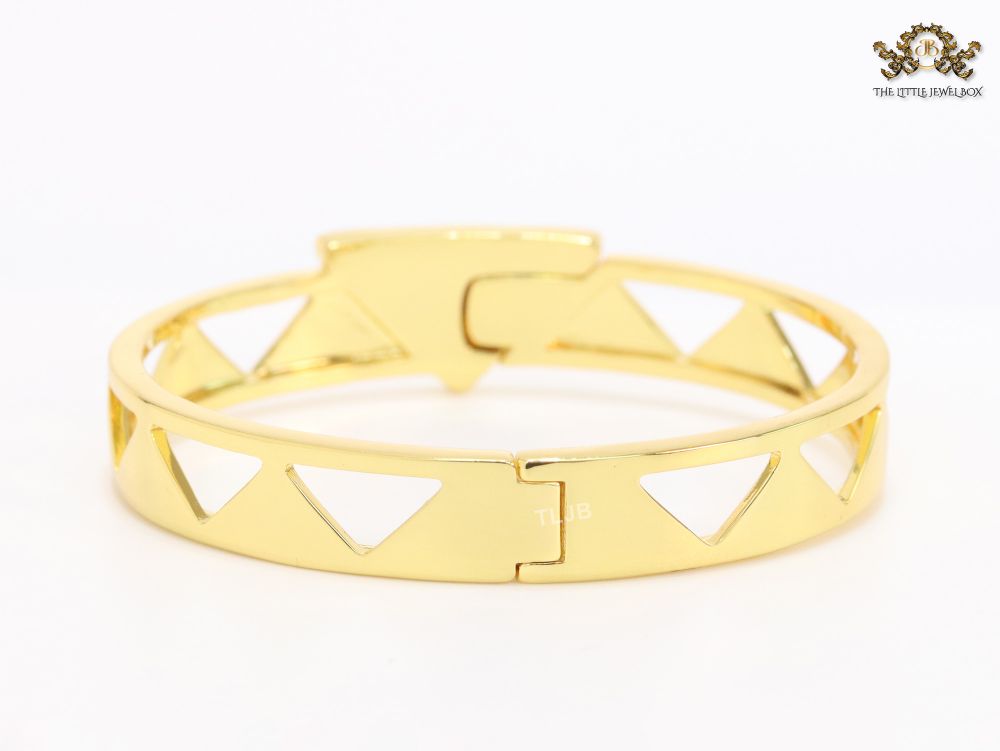 Gold triangle cut bracelet
