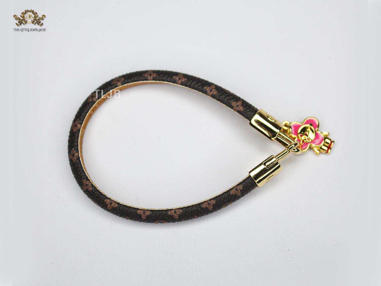 Alphabet L & V Leather bracelet with Pink charm