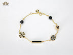Alphabet T Minimal charm bracelet (gold)