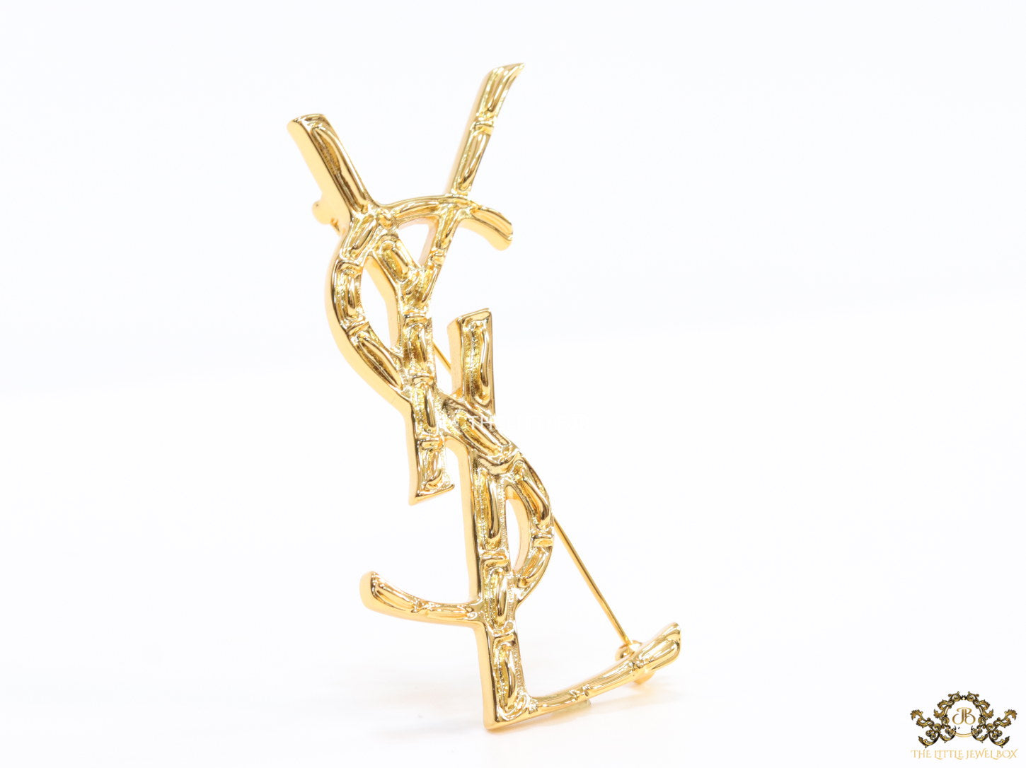 Glossy finish gold plated alphabet brooch