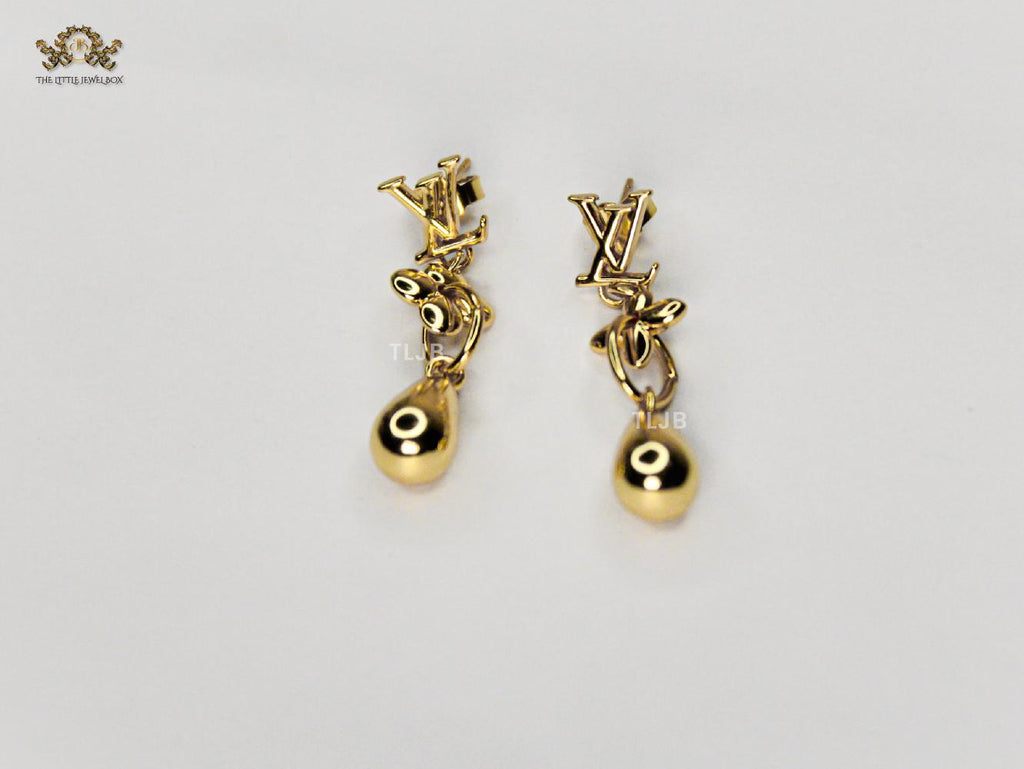 Alphabet L & V Gold drop earrings
