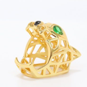 Gold plated 3D panther head ring with cz and emerald green eyes
