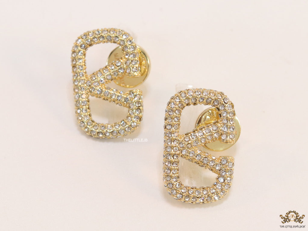 Golden cz alphabet V studs