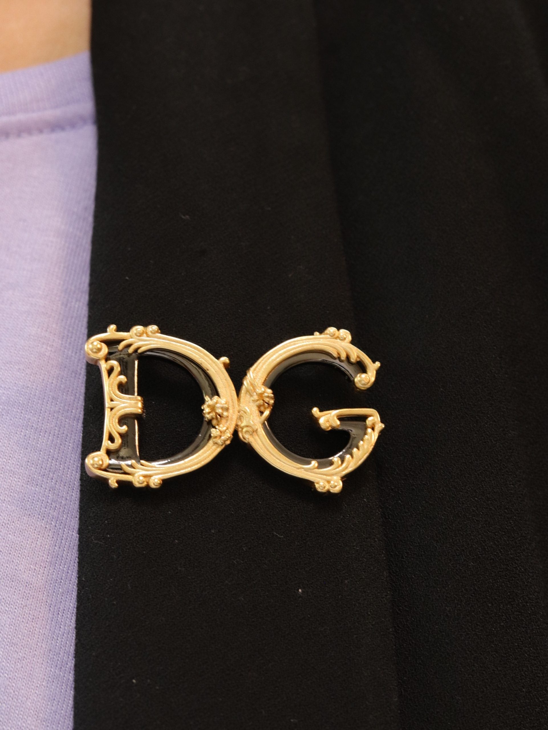 Alphabet D G gold plated brooch