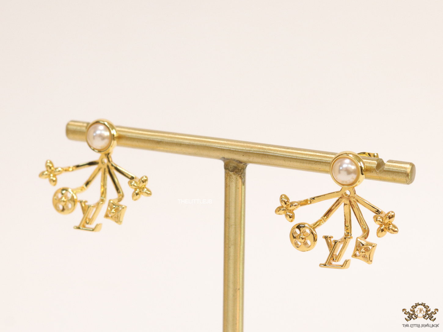 Gold plated detachable pearl tops earrings with various charms