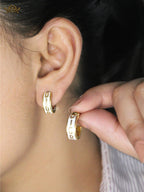 Alphabet D white hoops with gold detailing