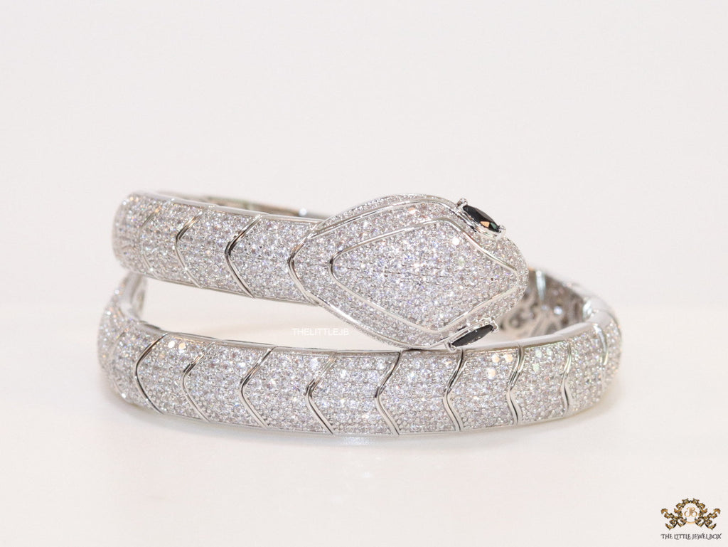Cubic zirconia stones snake bracelet with platinum plated details black cubic zirconia stone details