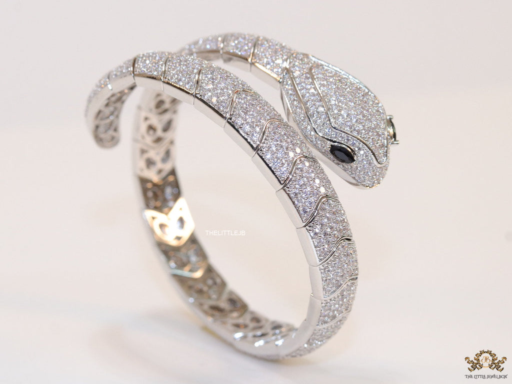 Cubic zirconia stones snake bracelet with platinum plated details black cubic zirconia stone details
