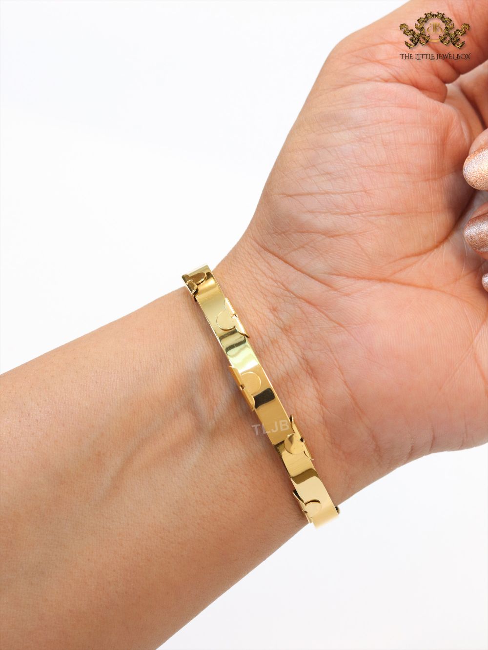 Alphabet L- gold bracelet