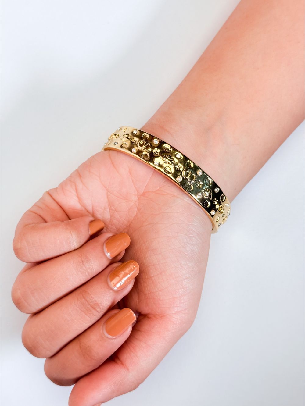 Alphabet CD Gold Textured Bracelet