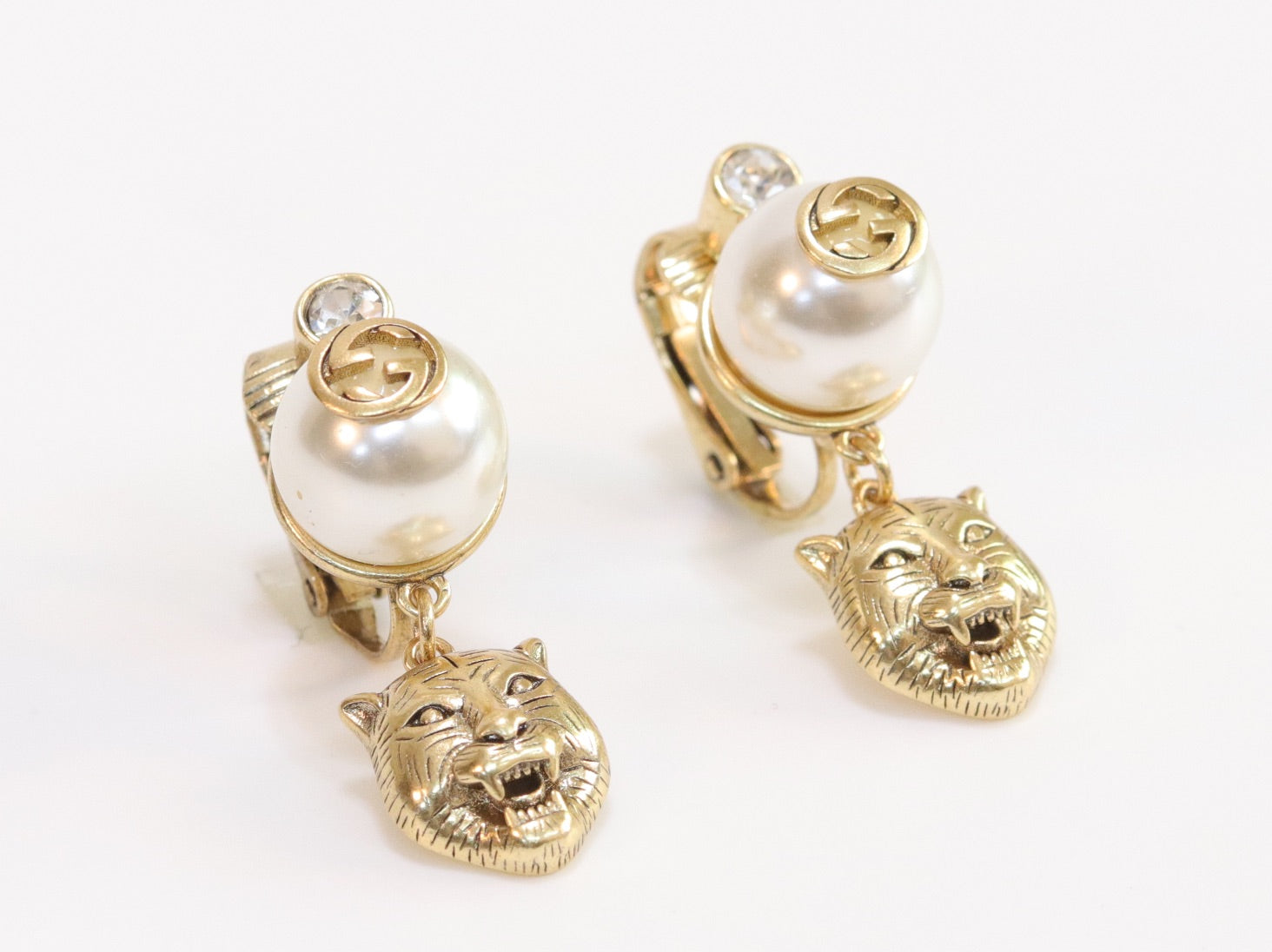 Double G panther pearl dangles in gold finish with CZ