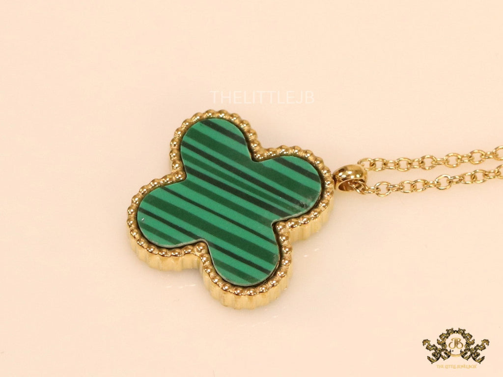 Gold plated chain with malachite stone clover pendant
