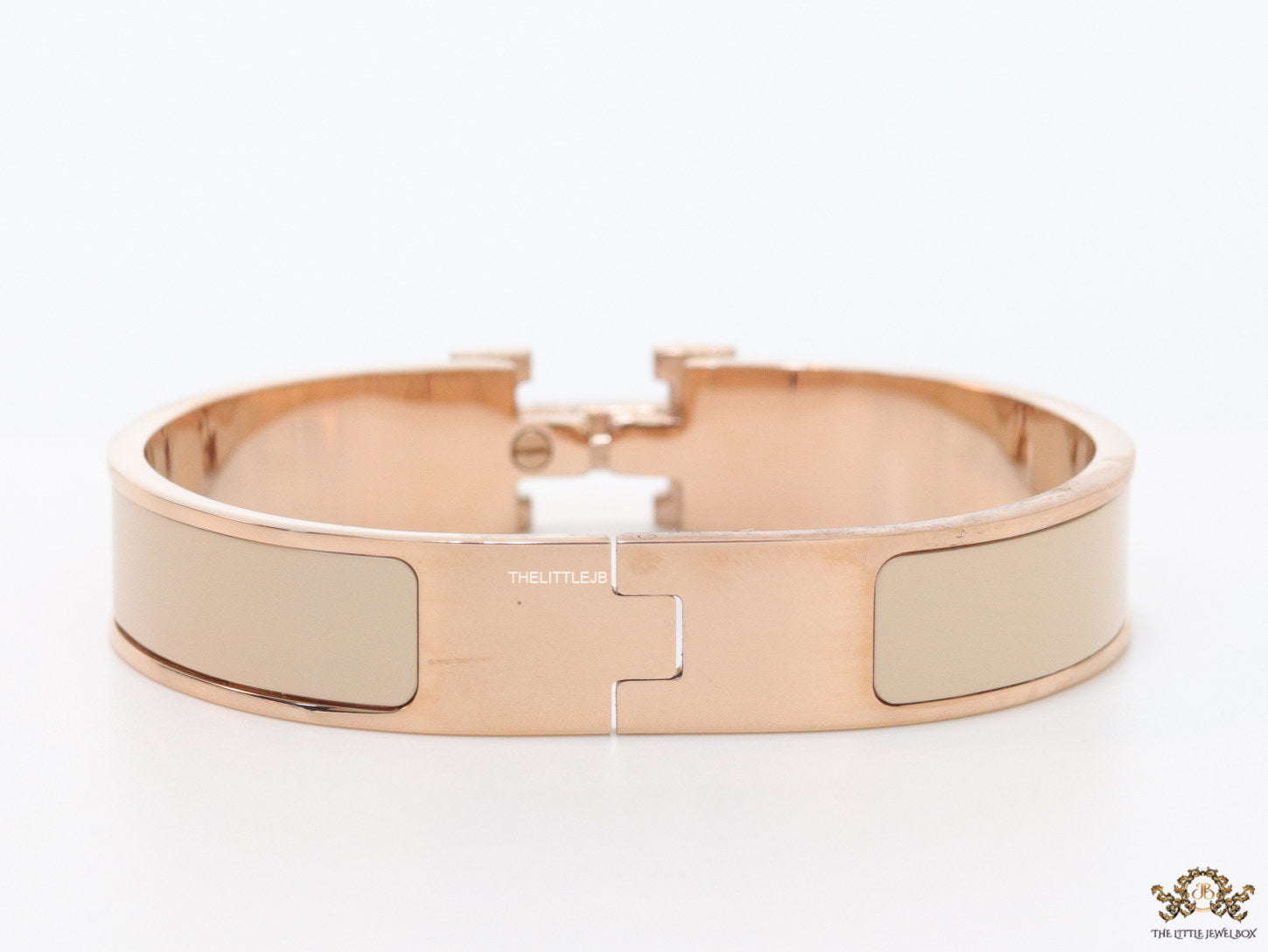 Alphabet H Beige 12 mm  Bracelet in Rose gold