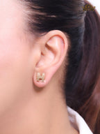 Alphabet H enamel studs- Brown