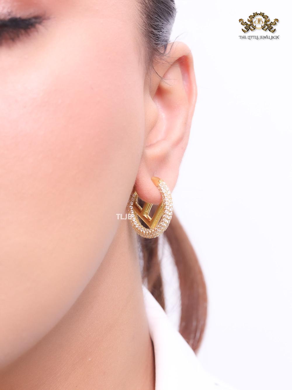 Alphabet F cz and gold hoops