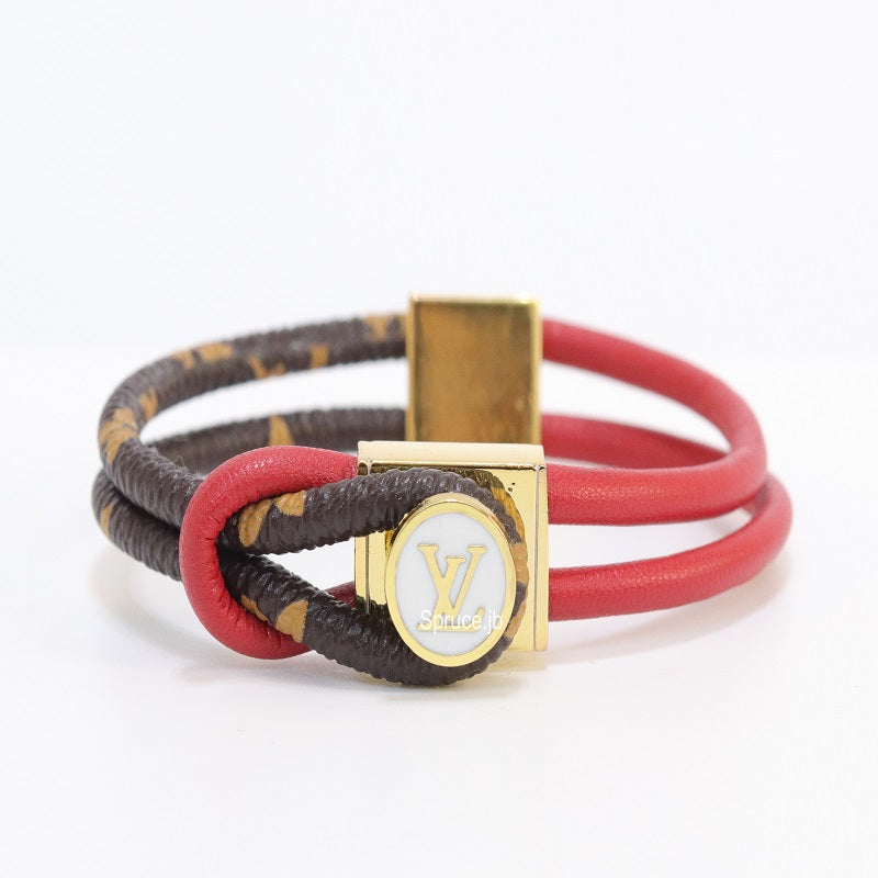 Alphabet L and V signature-red bracelet