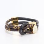 Alphabet L and V signature-black bracelet