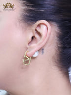 Open V studs with pearls