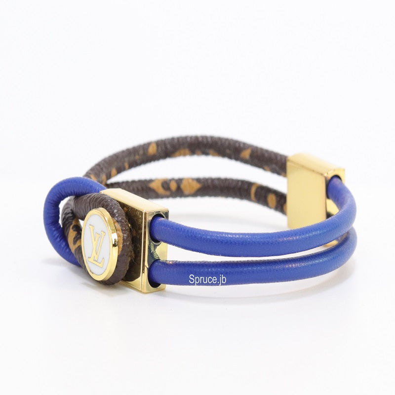 Alphabet L and V signature-blue bracelet