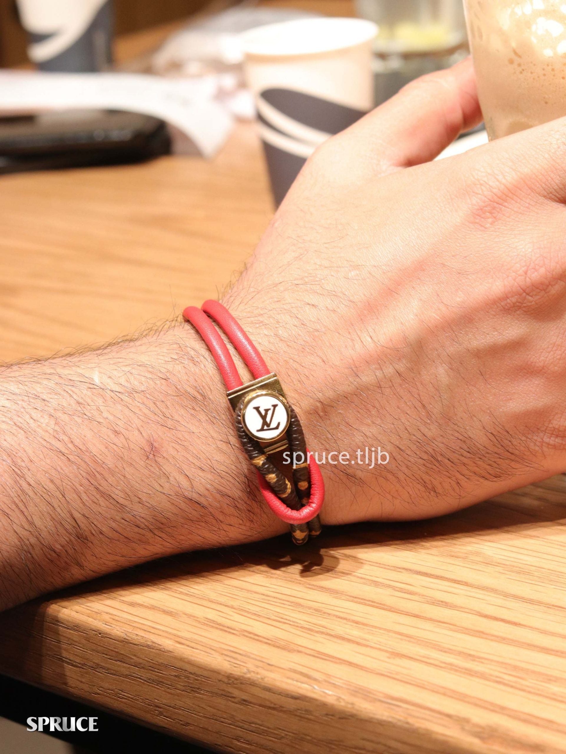 Alphabet L and V signature-red bracelet