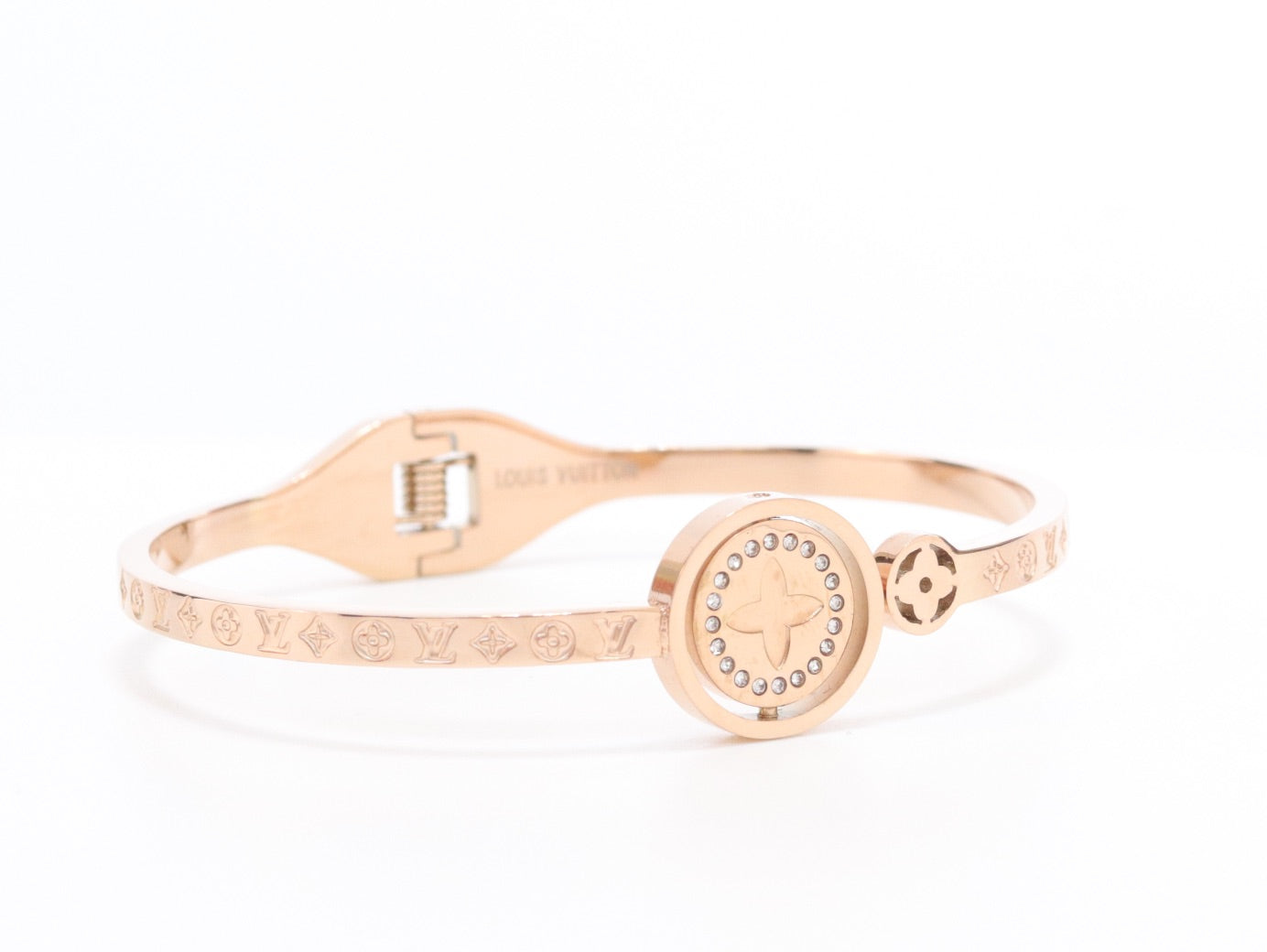 Alphabet LV Sleek bracelet in rose gold finish