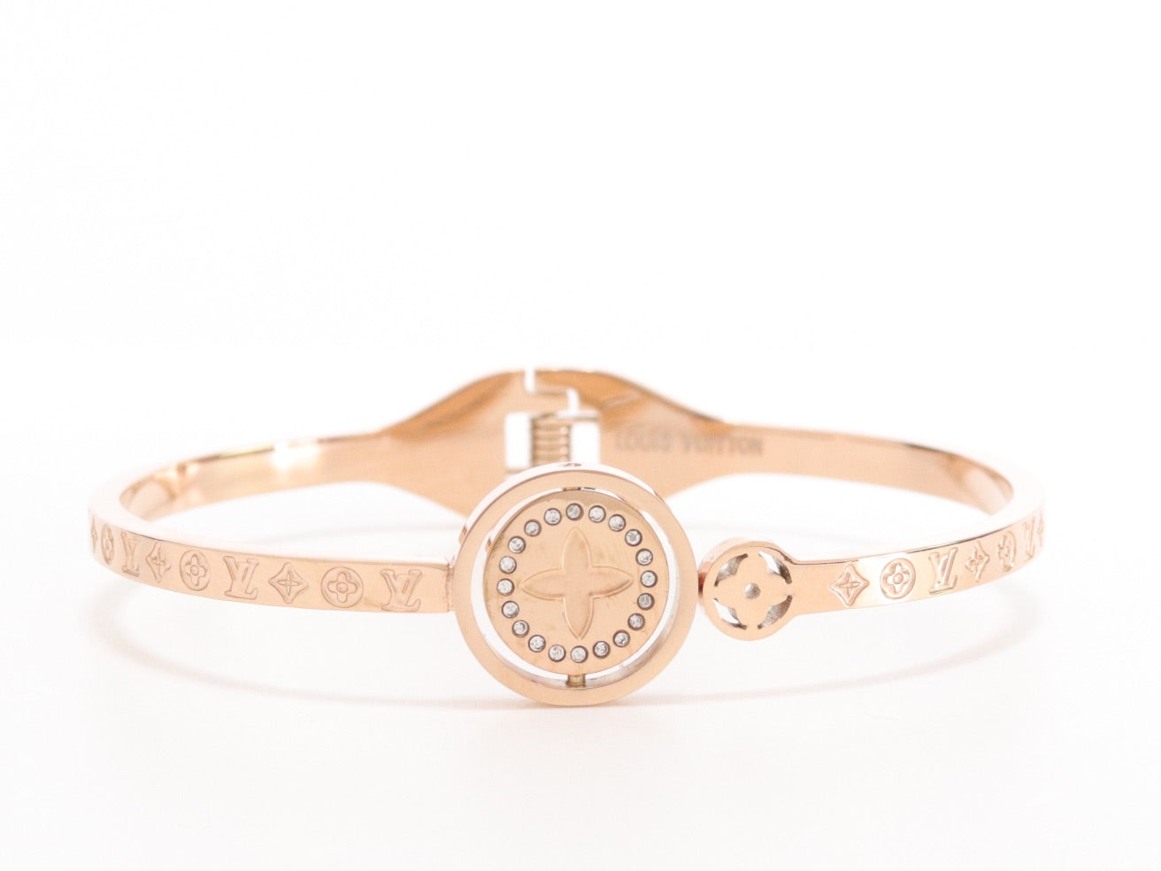 Alphabet LV Sleek bracelet in rose gold finish
