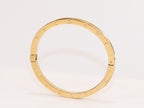 Alphabet B Sleek bracelet in gold finish