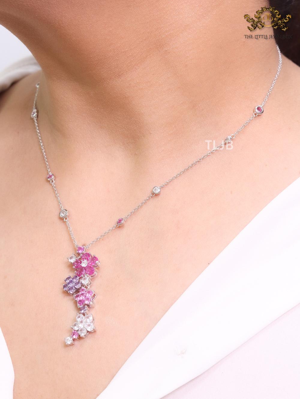 Silver floral sleek VC chain