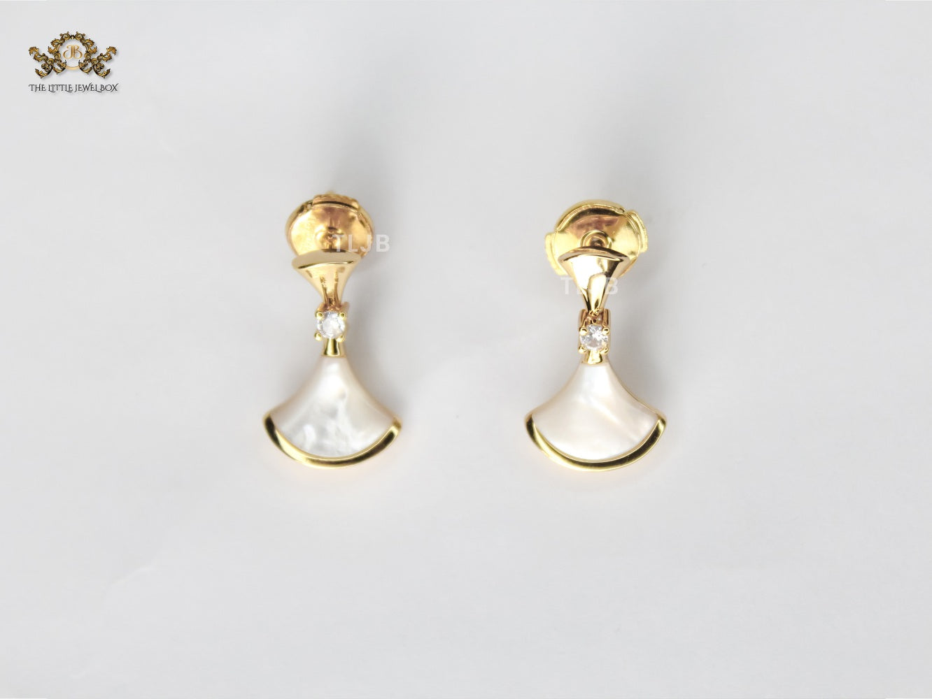 Alphabet Bvl White MOP Fan Drops