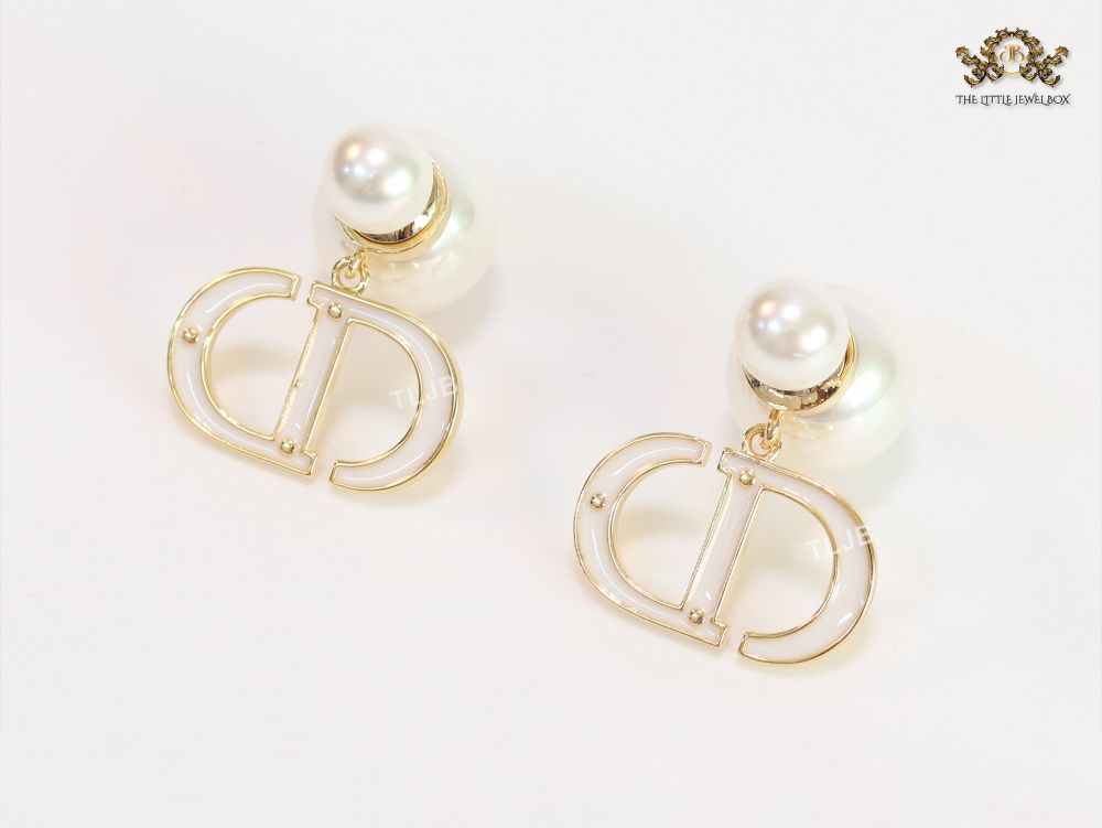 Pearl and white  enamel CD bombers