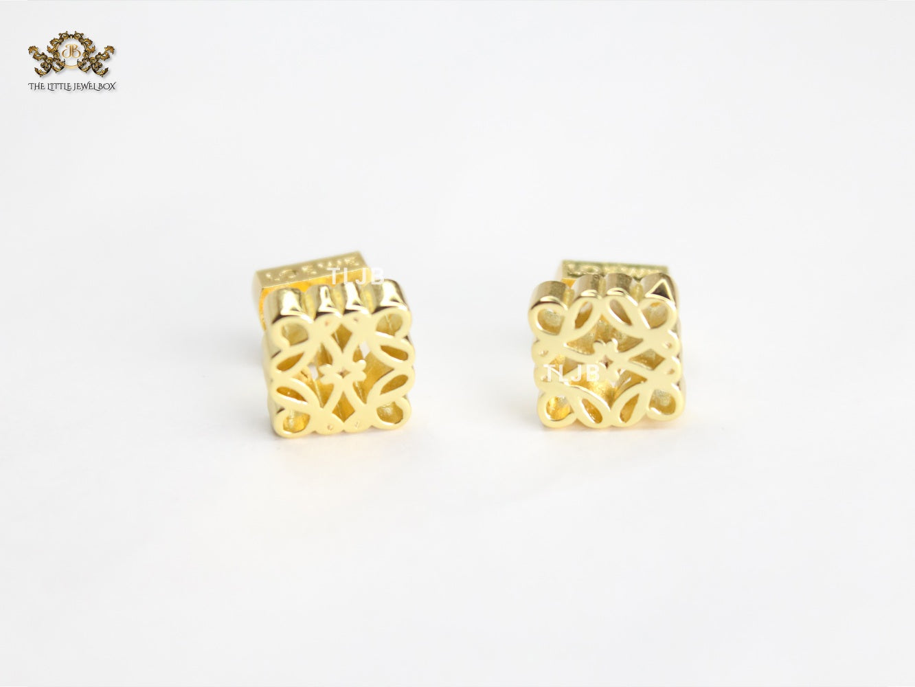 Alphabet LW Geometric Gold Studs