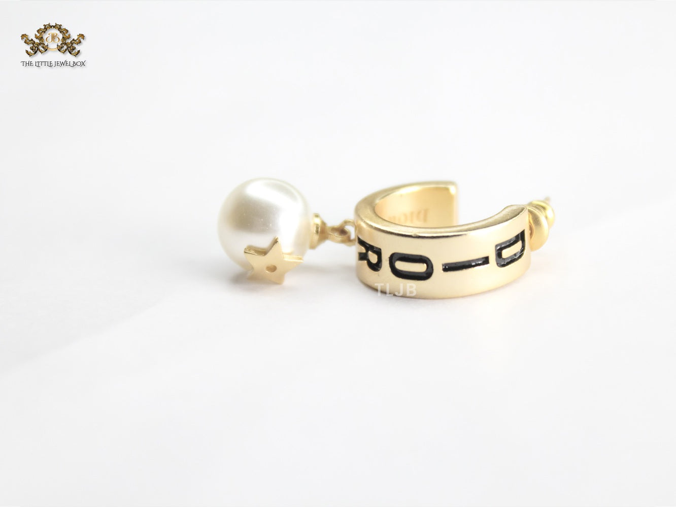 Alphabet C&D Pearl Arc Hoops