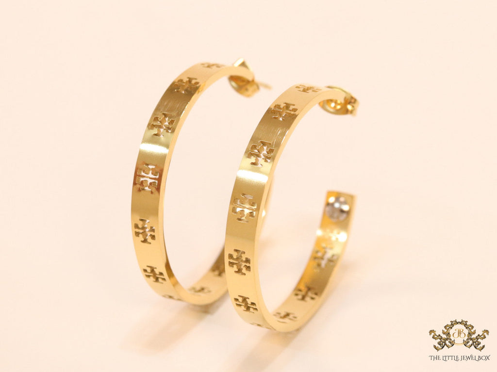 Gold plated hoop earrings with double T motifs 38 mm