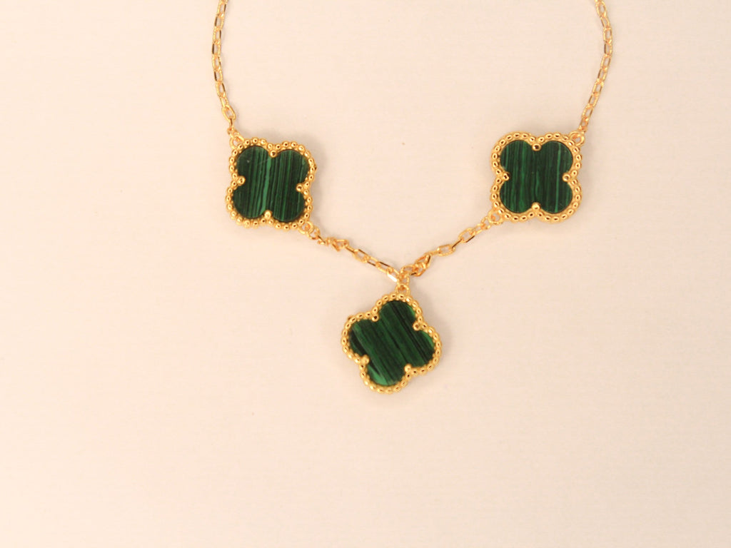 Gold Clover charms bracelet in green