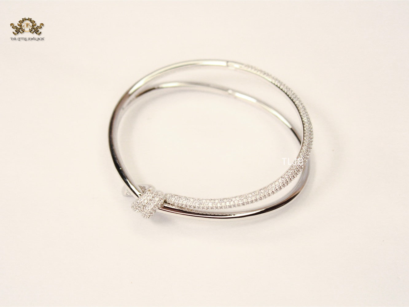 Alphabet T& Co knot bracelet in silver