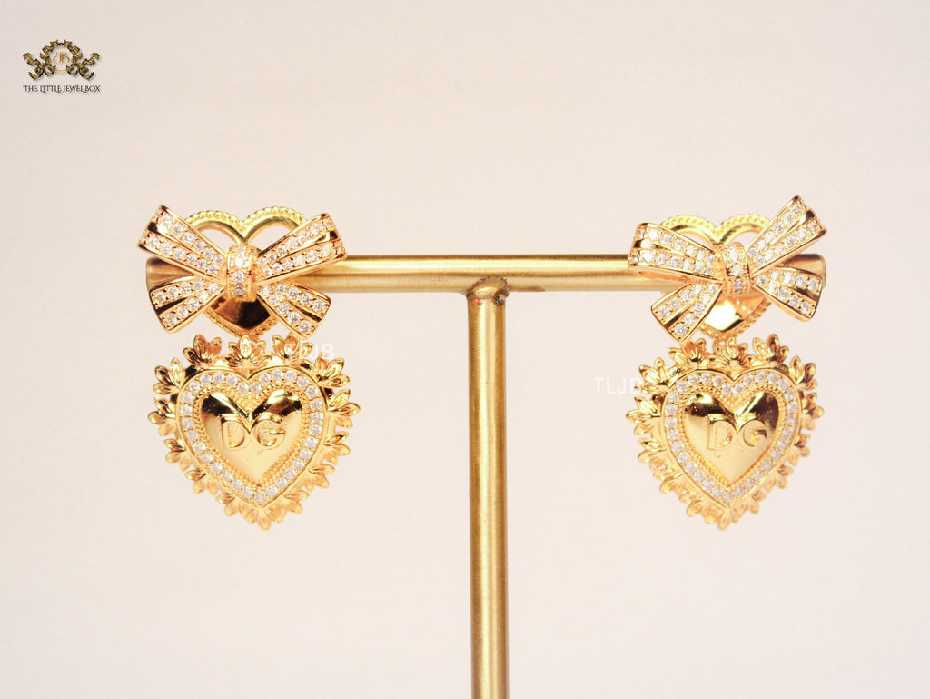 Golden stereo heart earrings