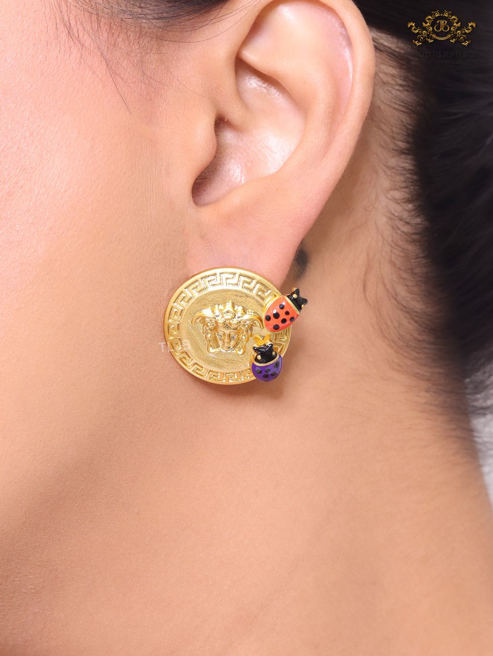 Medusa garden gold studs