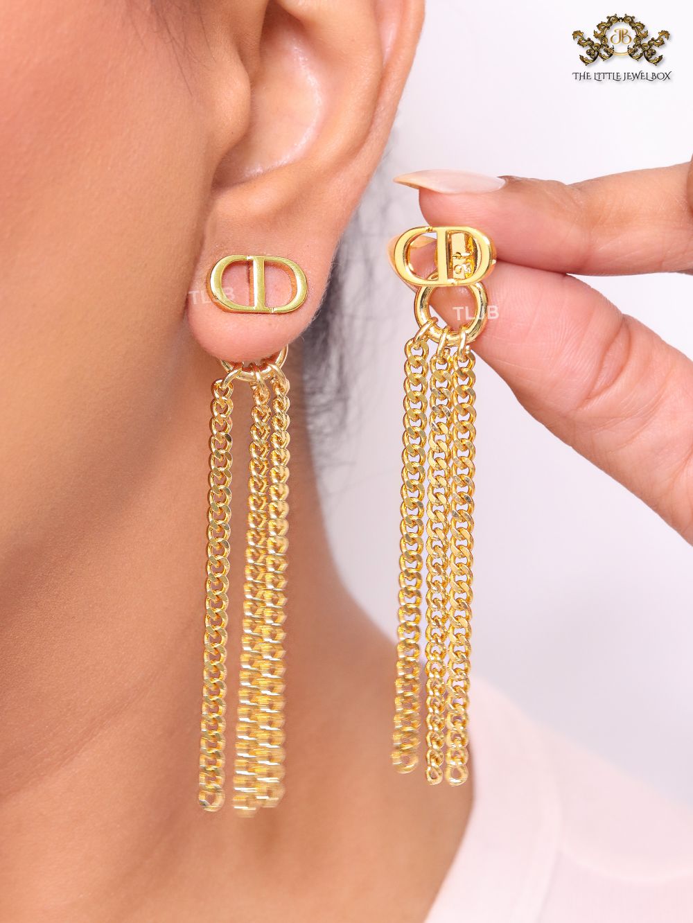 Alphabet CD link chain tassels