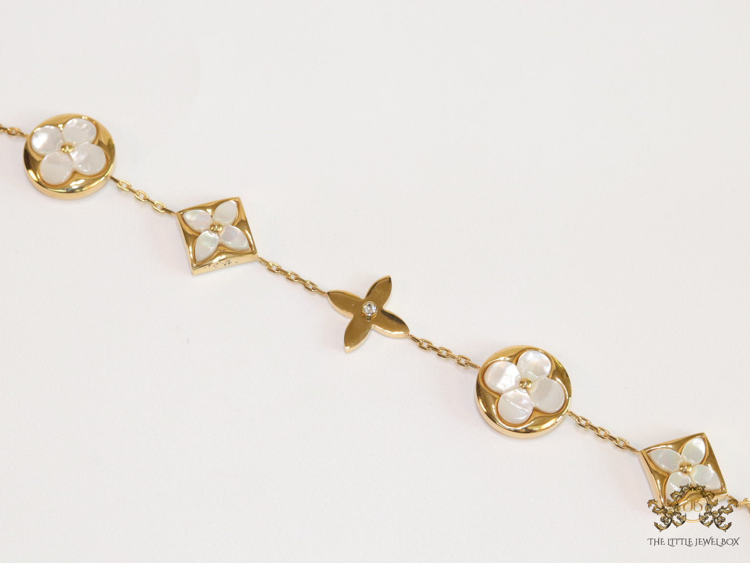 Gold plated chain bracelet with MOP clovers XL