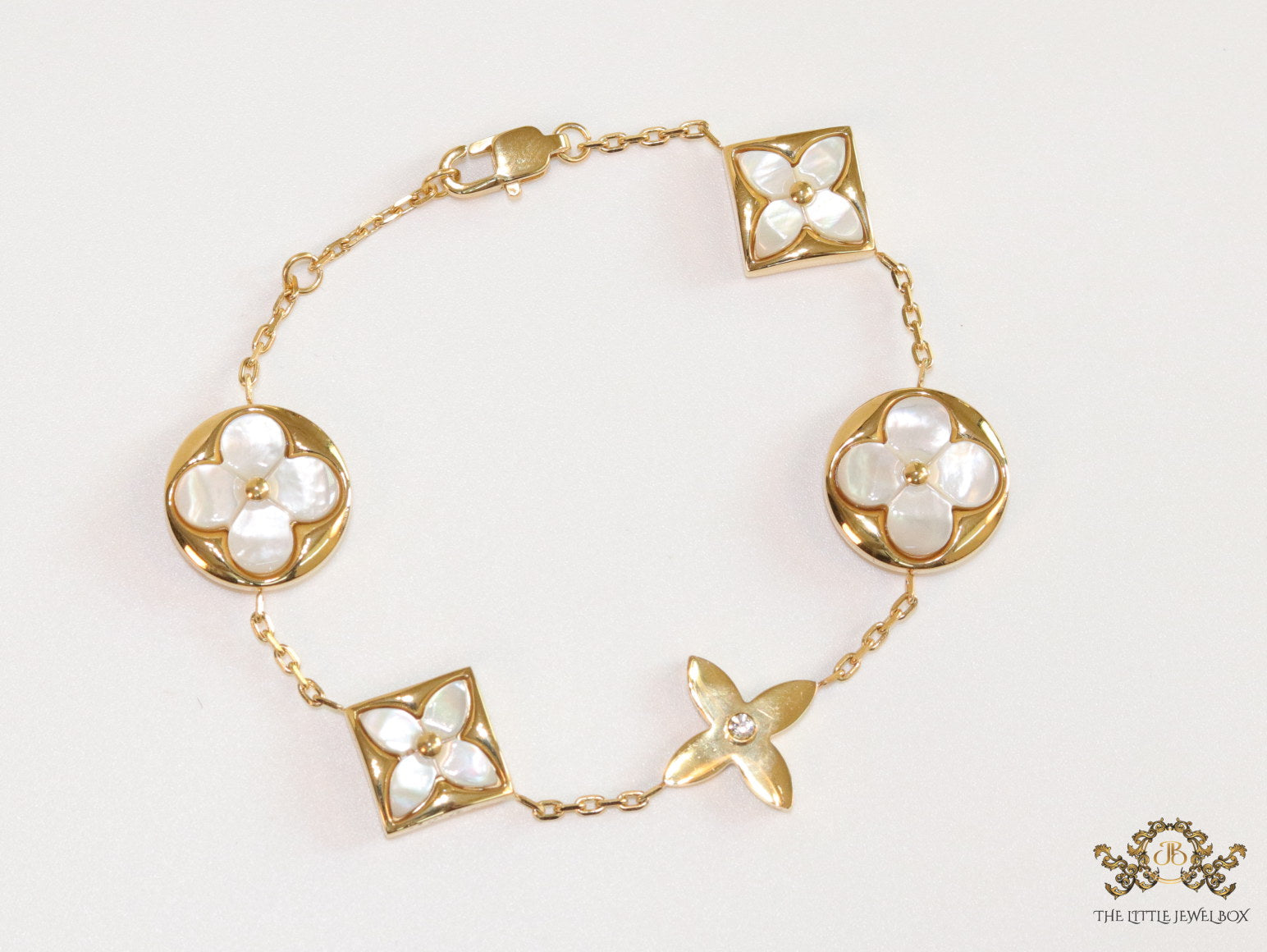 Gold plated chain bracelet with MOP clovers XL