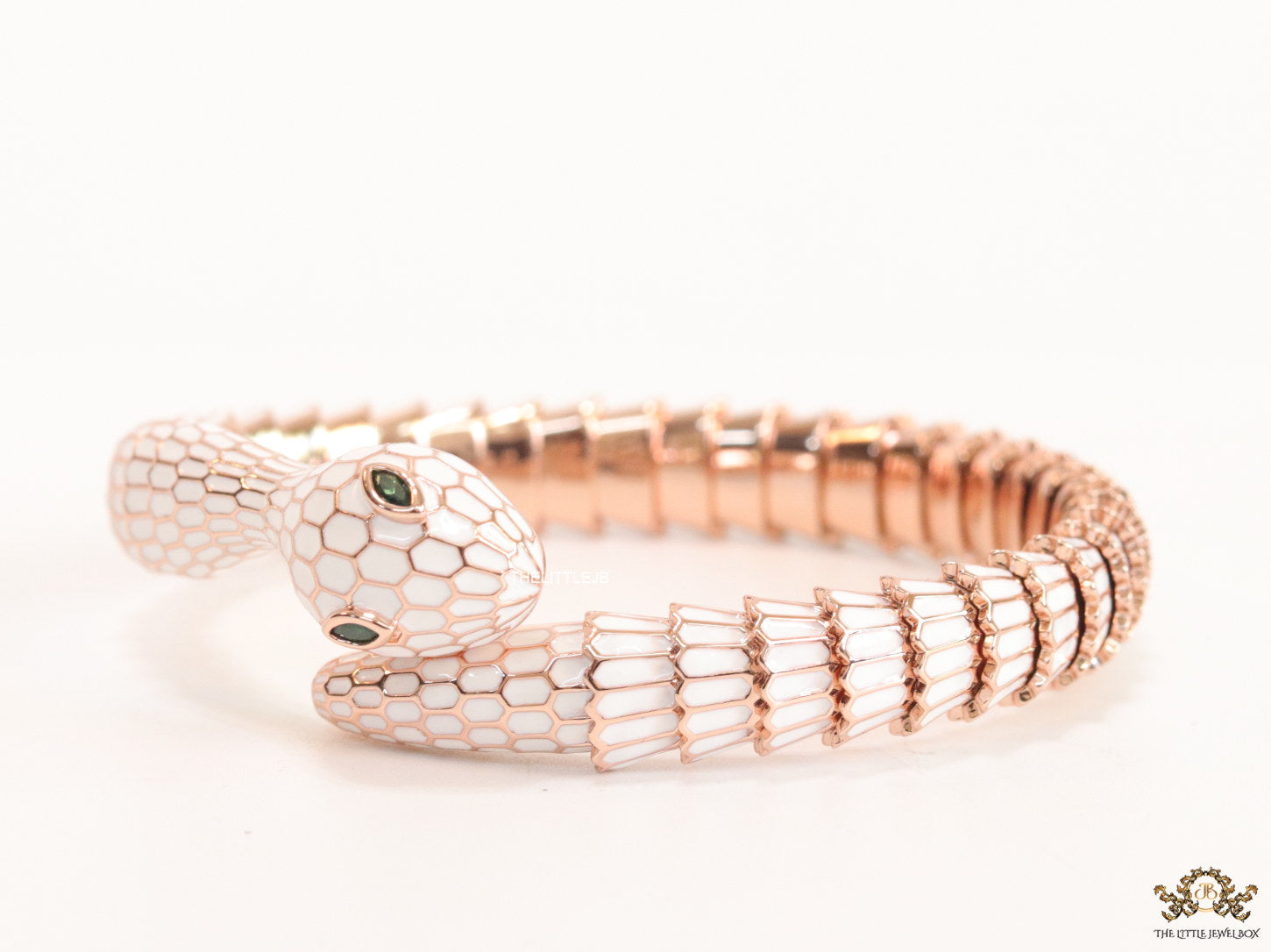 Serpentine open bracelet in white enamel and rose golden finish