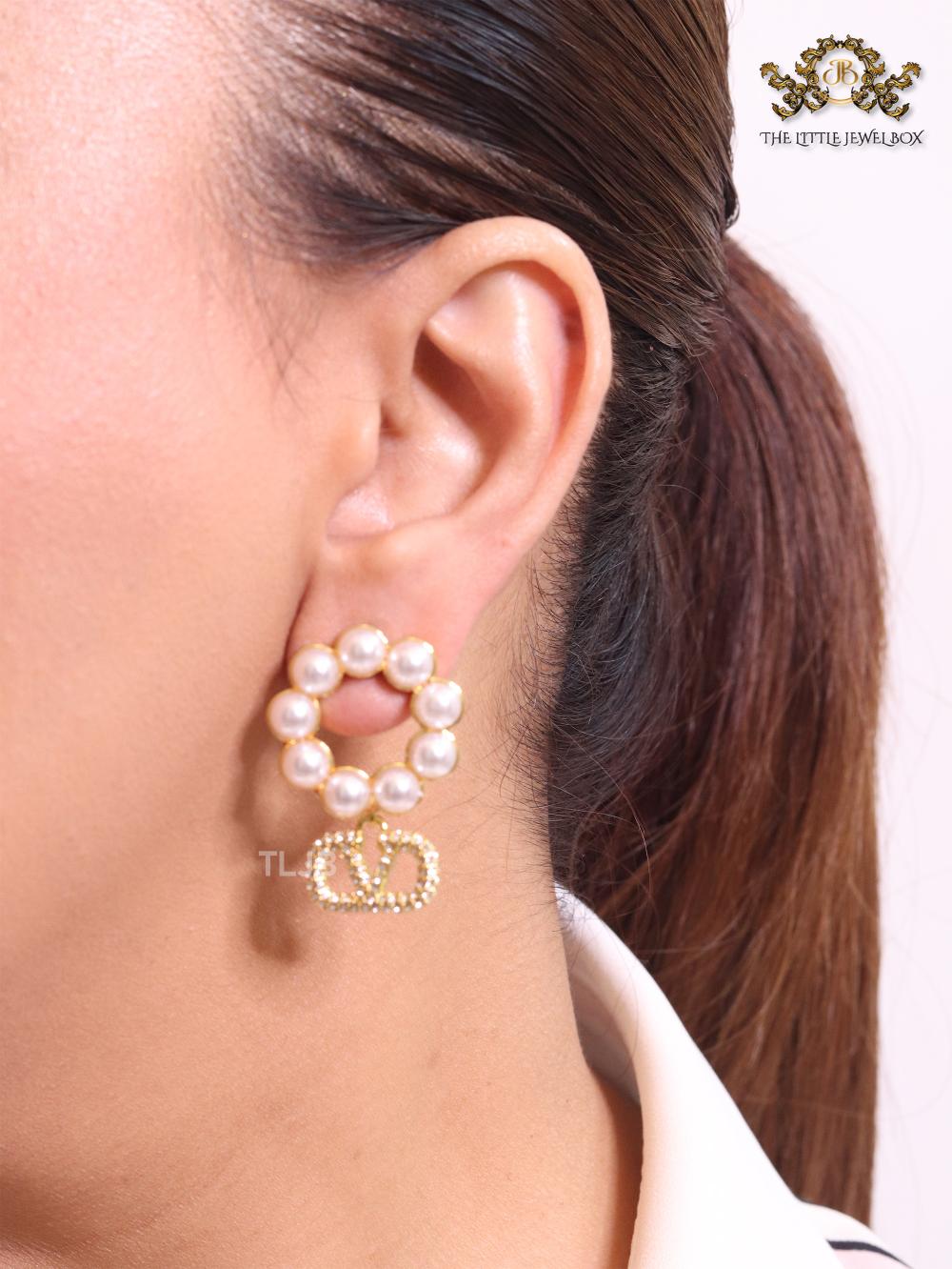 Alphabet CD pearl and gold danglers