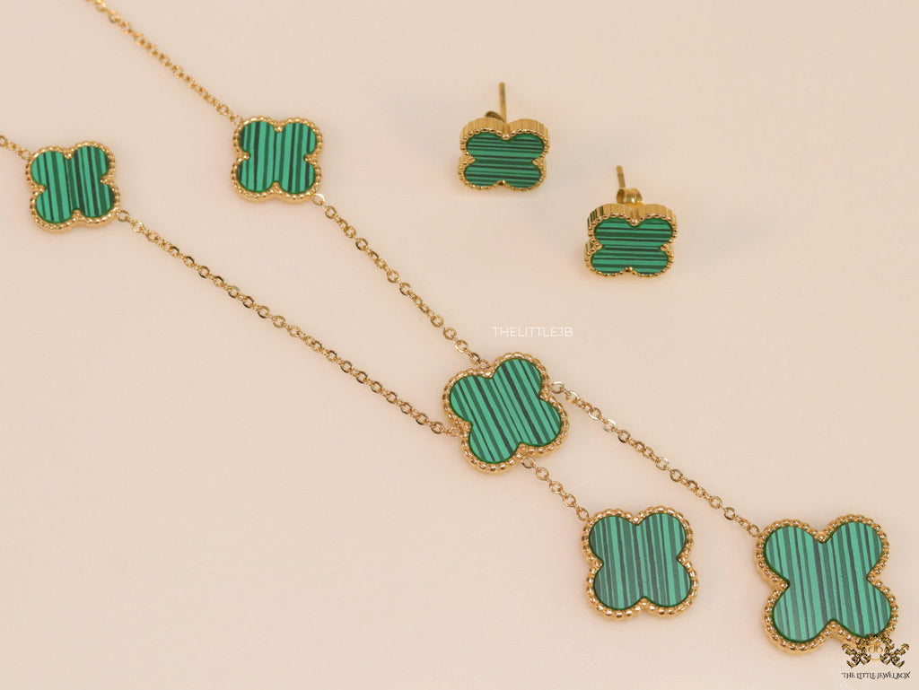 Gold plated necklace set with malachite green clovers