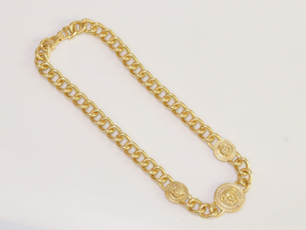 Chunky medusa gold link chain