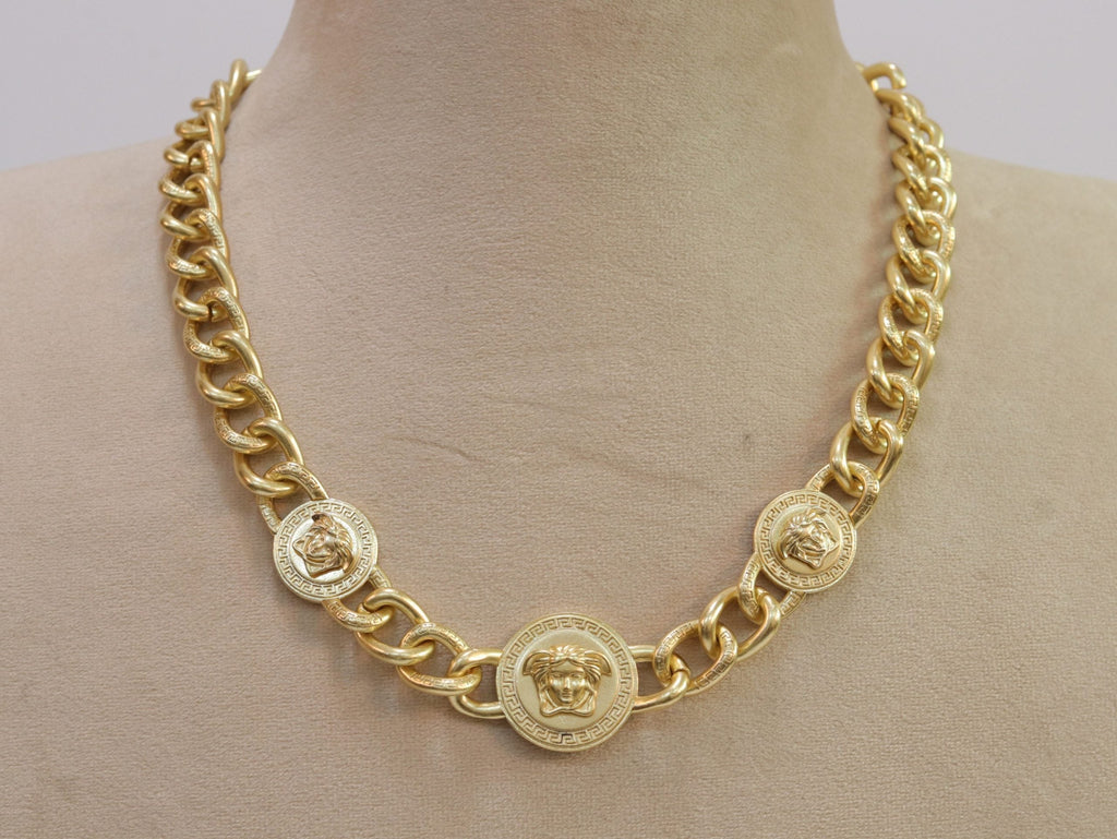 Chunky medusa gold link chain