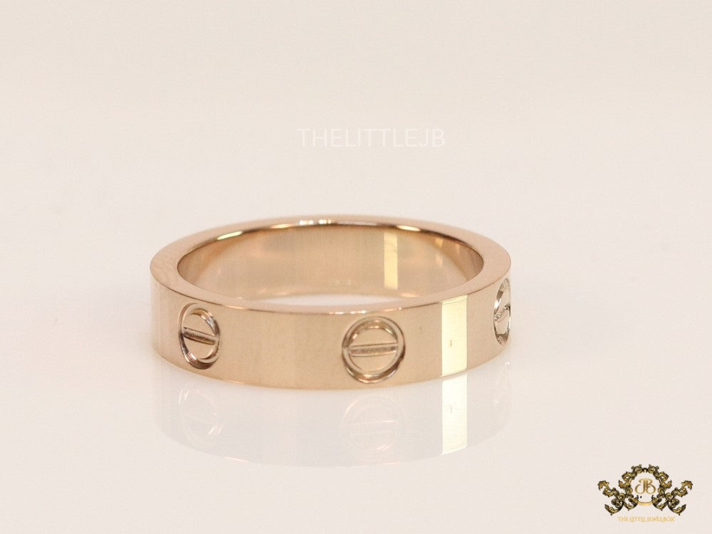 4.5mm rose gold plated band with screws